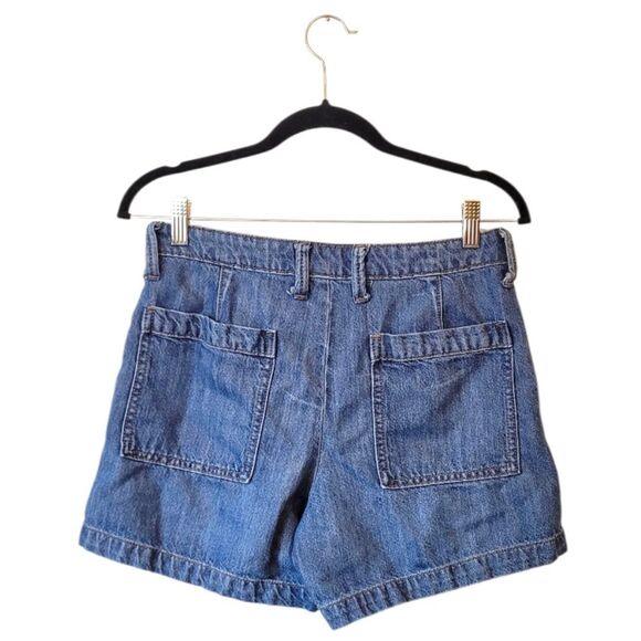 Banana Republic Women's Light Wash Blue Utility Pocket Shorts Size 4/27 - Picture 2 of 6